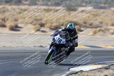 media/Jan-12-2025-CVMA (Sun) [[be1d2b16e3]]/Race 2-Supersport Middleweight/